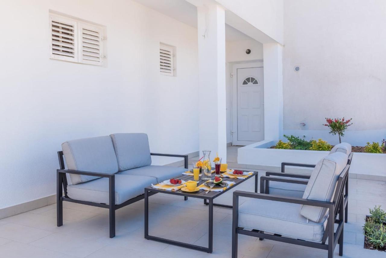 Apartmán Seaview With Pool - Yellow *